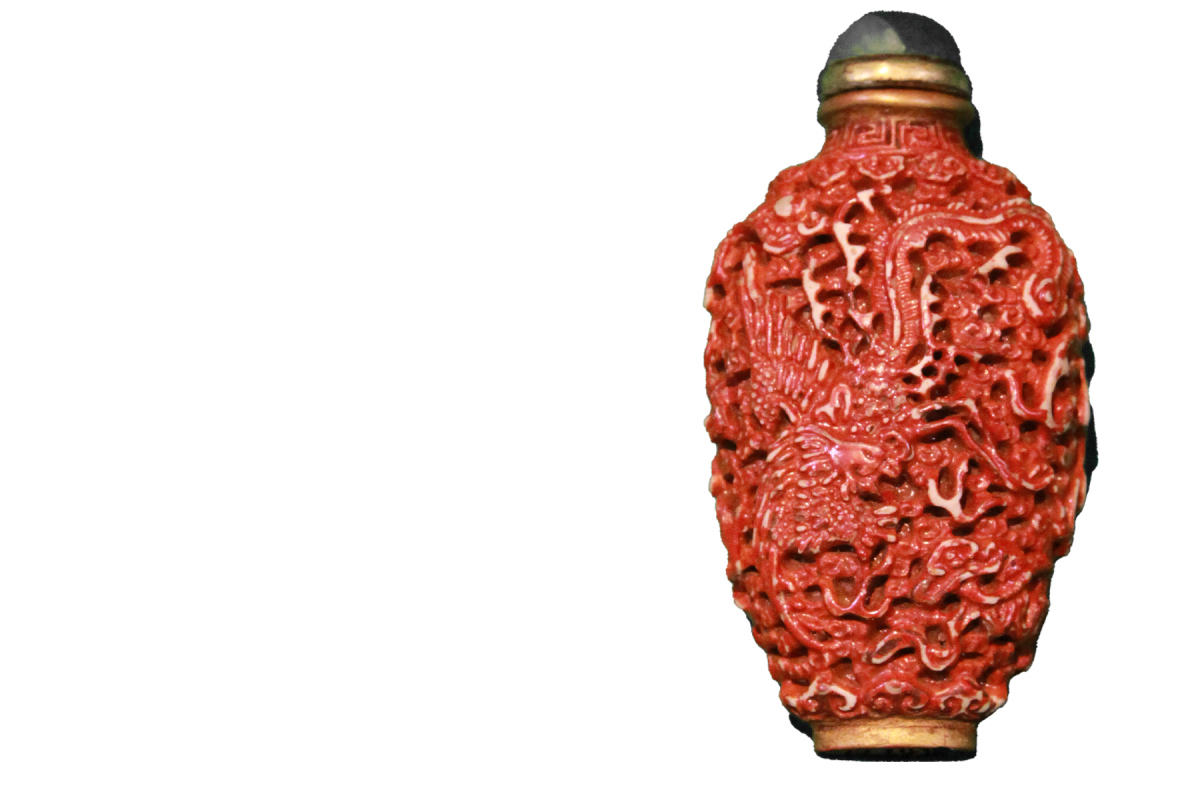 Snuff bottle